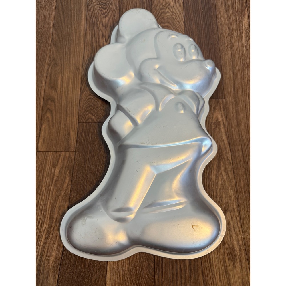 Vintage 1978 Wilton Mickey Mouse Cake Pan Disney Aluminum 515-1805 17 Inch - Picture 2 of 5